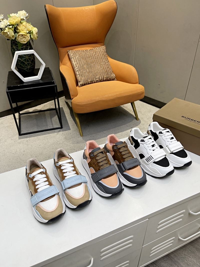 Burberry Low Shoes